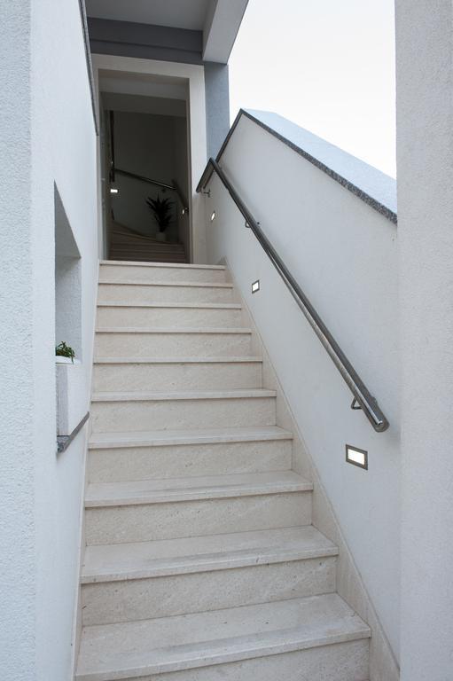 Penthouse Filka Apartment Mimice Exterior photo